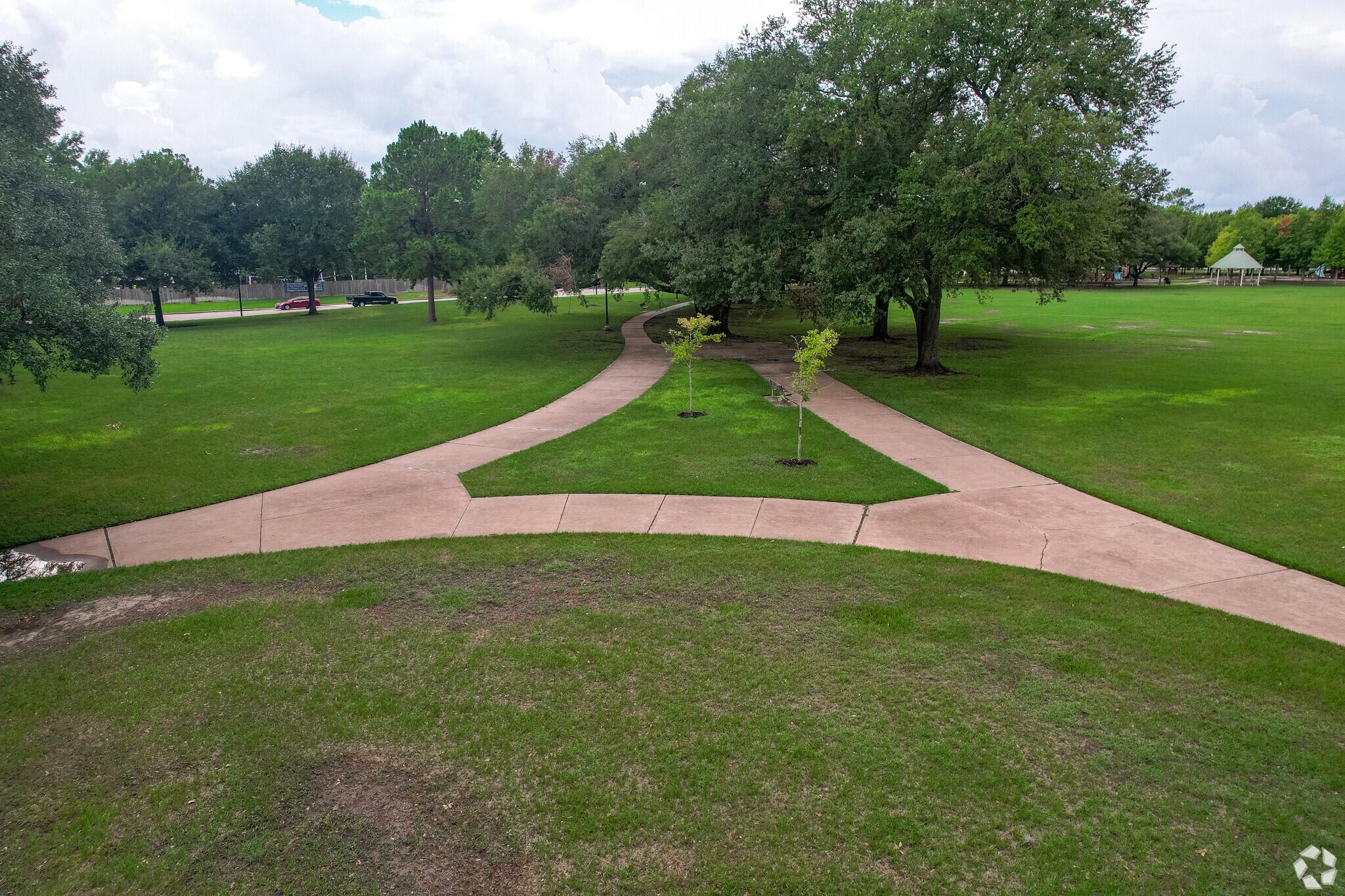 Briargrove home facade — Houston TX